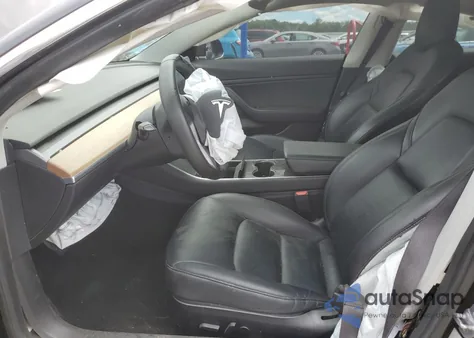 2019 Tesla Model 3 from USA, damaged, VIN 5YJ3E1EA2KF410406